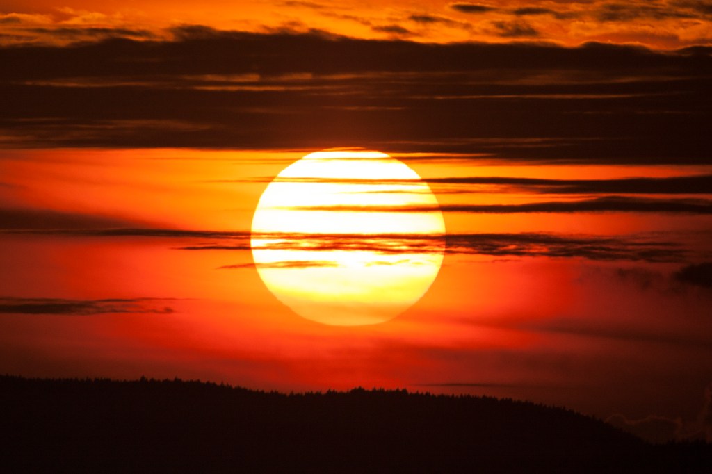 Xine’s Photo Art Challenge [XPAC6]&nbsp;Sunsets